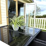 Seashell Retreat *
